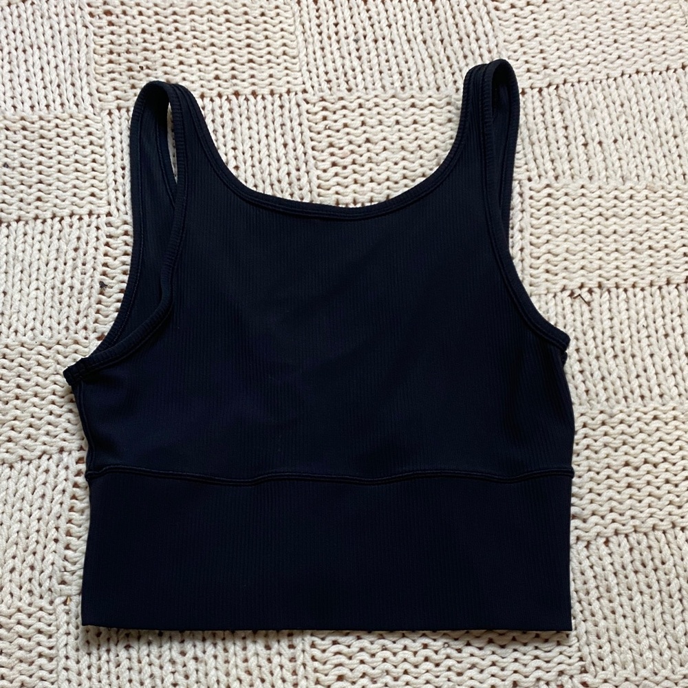 lululemon Black Ribbed Power Pivot Tank Size 4 Workout Crop Active Yoga V neck 6 - Picture 2 of 6